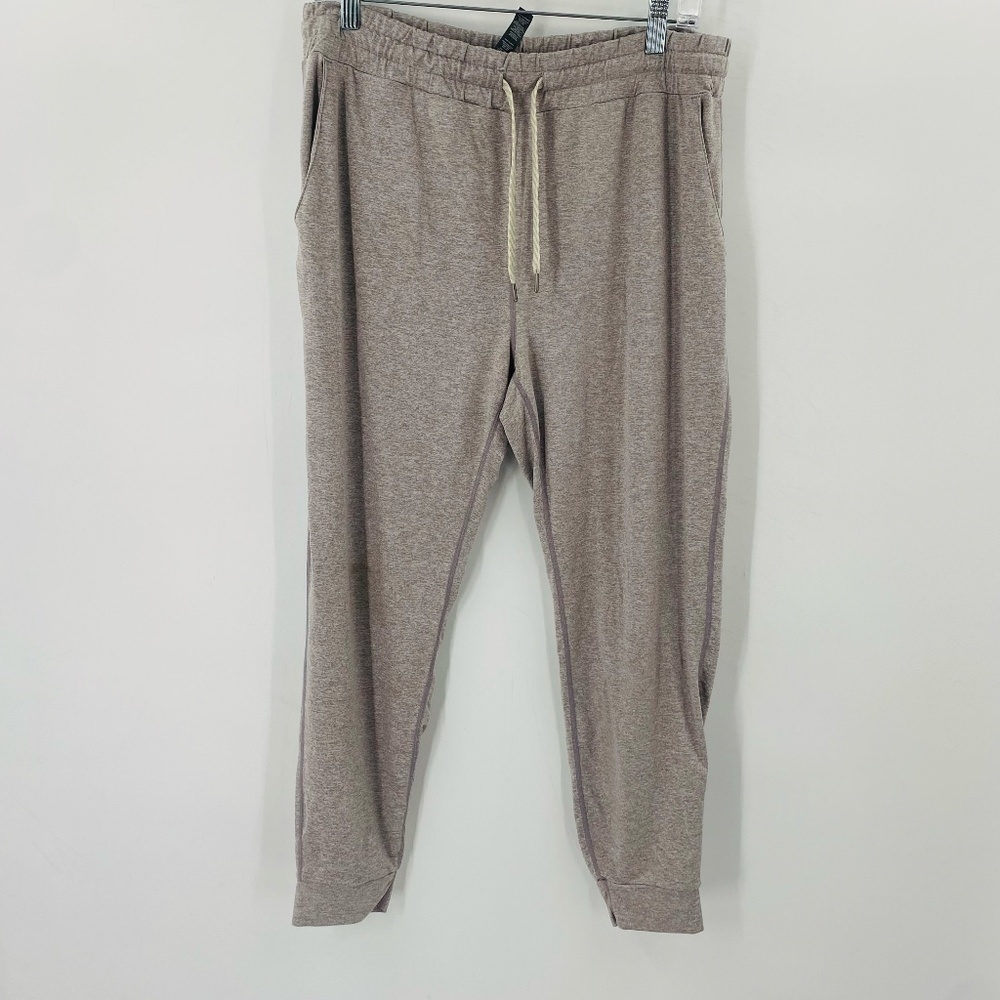 Vuori Tan Track Pants